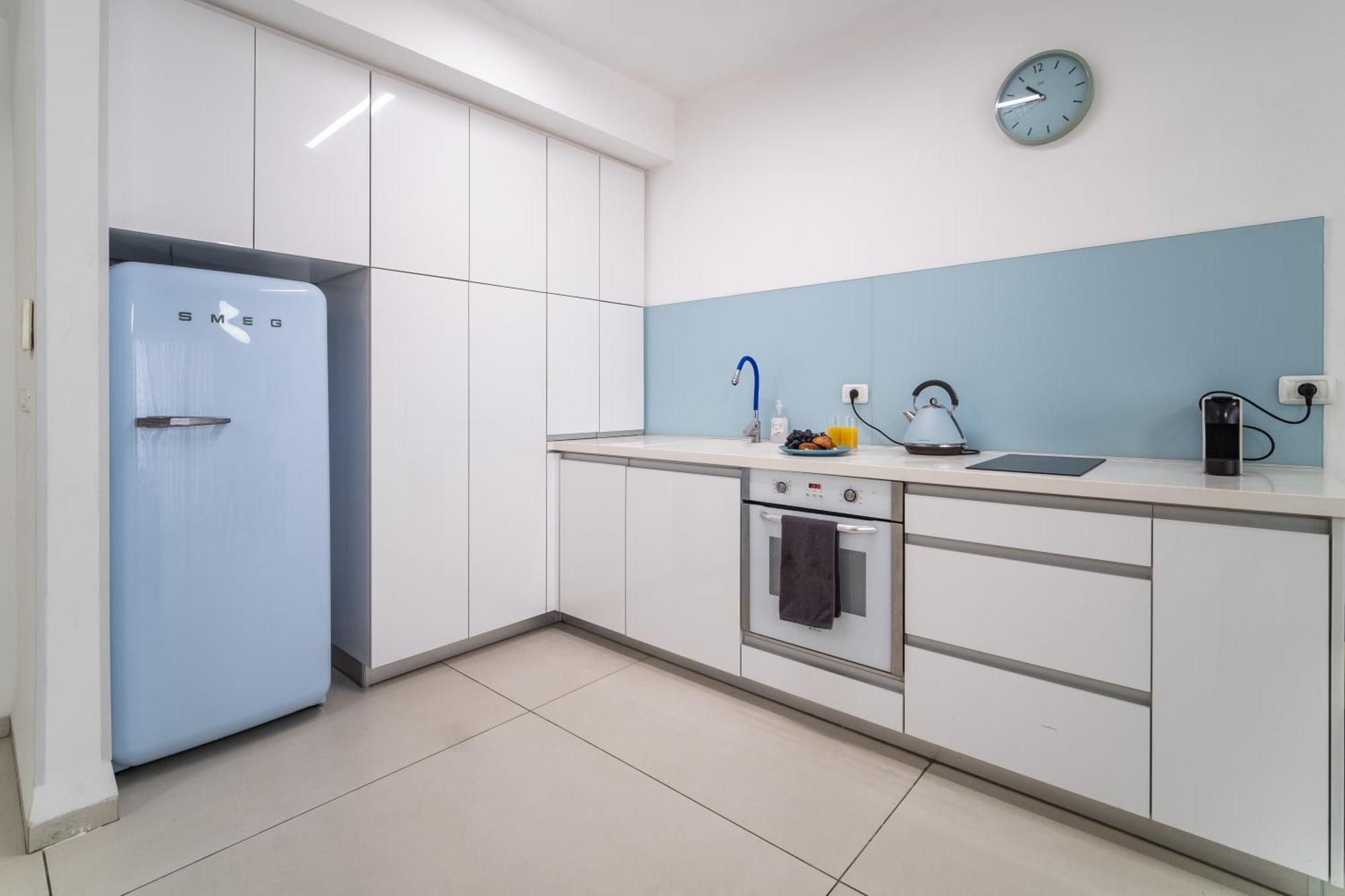 Bat Galim Full Sea View Balcony By Sea N' Rent Apartment *